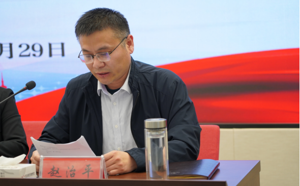 市產(chǎn)業(yè)集團(tuán)召開黨員大會選舉直屬單位黨委、紀(jì)委671.png
